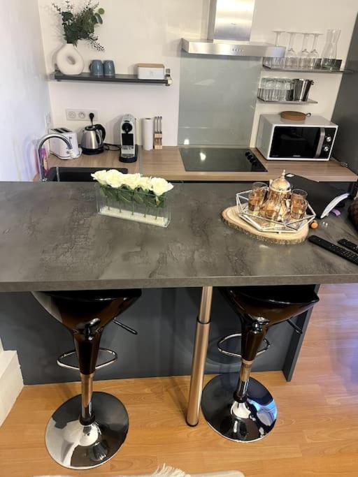Wondersuite Appartement - Centre Ville Avec Parking Couvert -15Mn De Paris Et 10 Mn De Stade De France, Wifi, Netflix Deuil-la-Barre Exterior foto